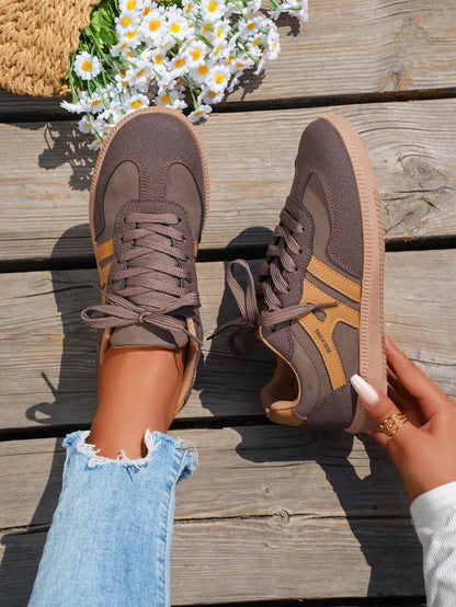 Alvéa – Sneakers