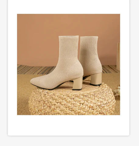 Élégance Tricotée – Bottines