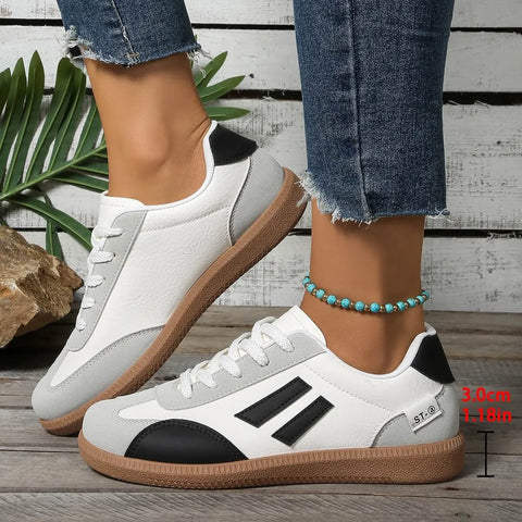 Rétrova – Sneakers