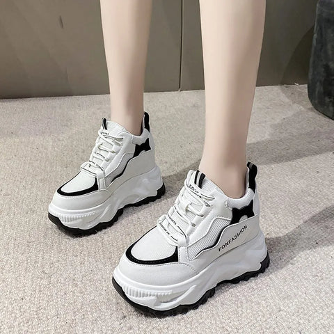 Alta – Sneakers